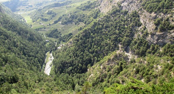 Bisse De Clavau Sillonin Wikimedia