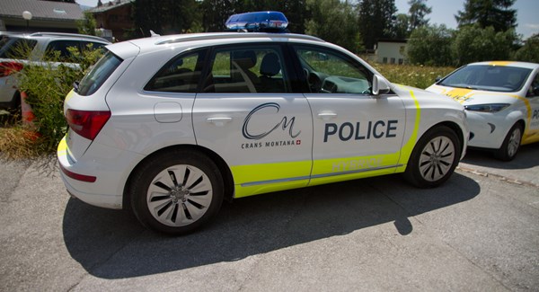 Les nouvelles voitures de police - Les nouvelles voitures de police l'Audi Hybride